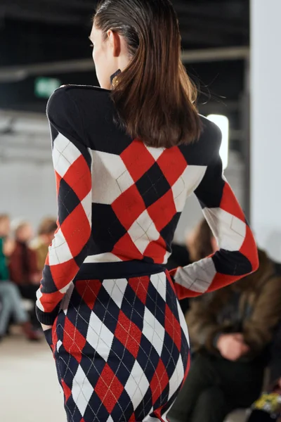 Look 105
